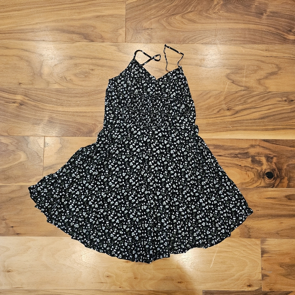 Old Navy Skater Dress Floral Pattern size XL - Picture 2 of 4